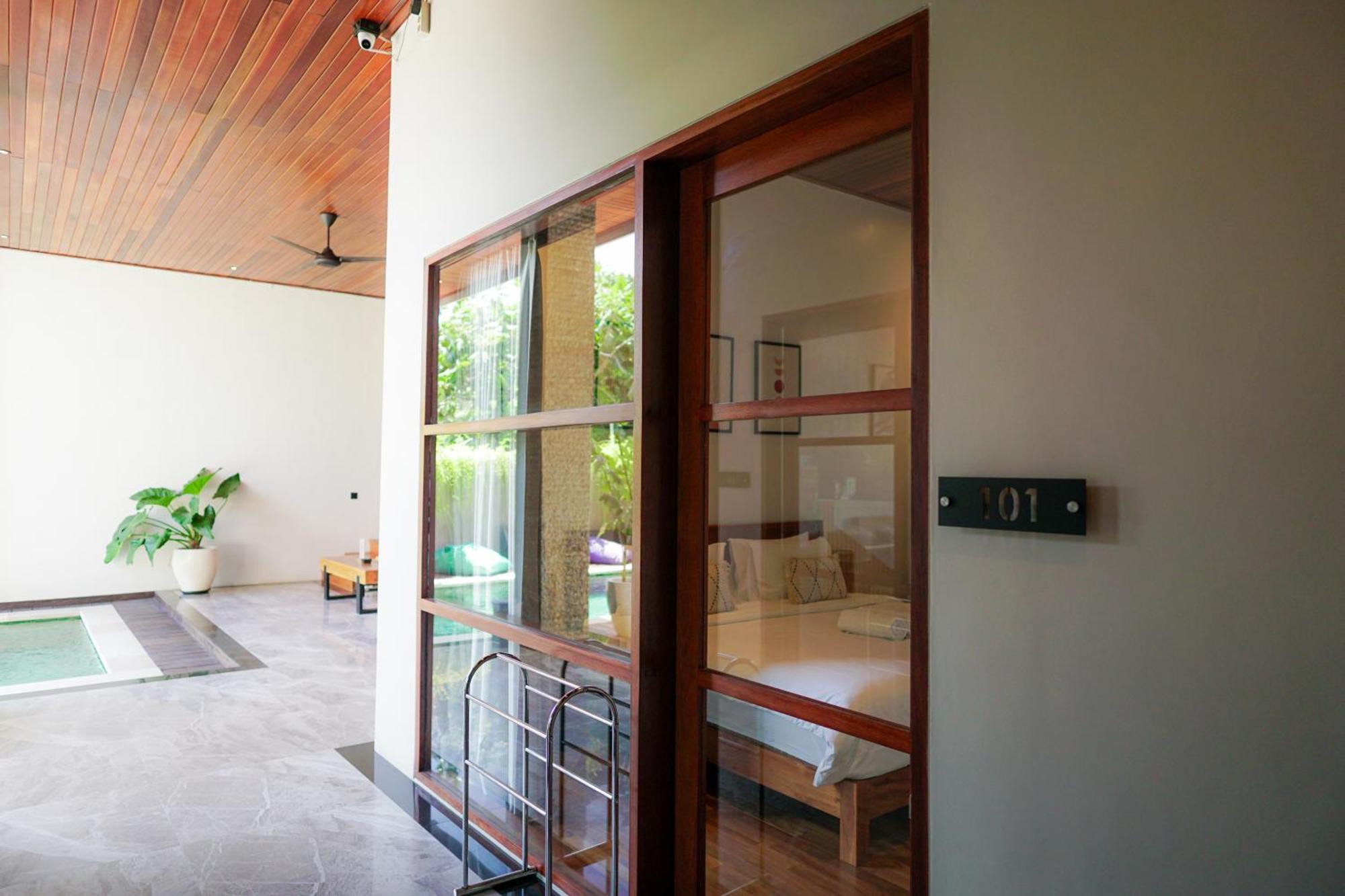 Tropical Beach House Bali Семіньяк Екстер'єр фото