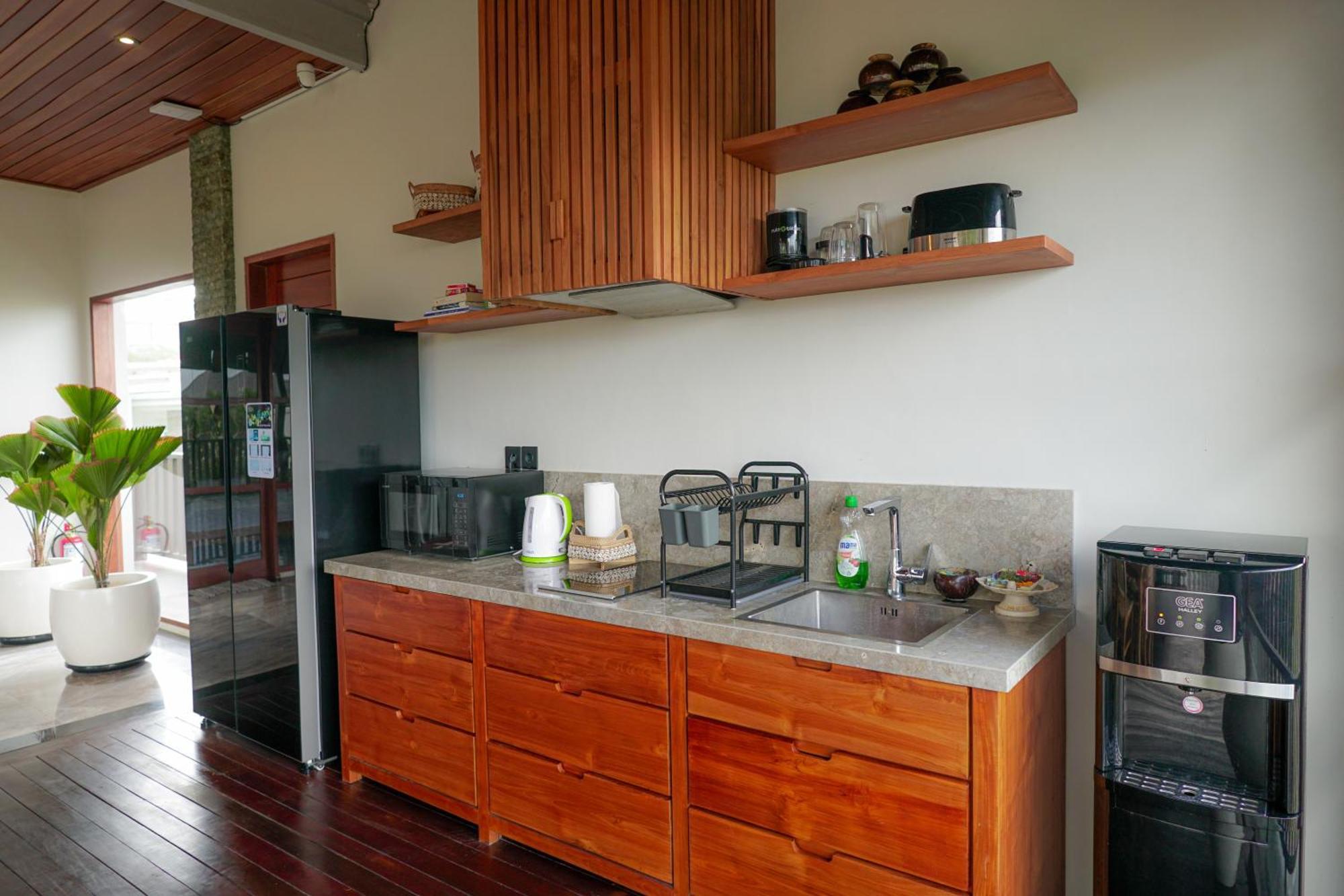 Tropical Beach House Bali Семіньяк Екстер'єр фото