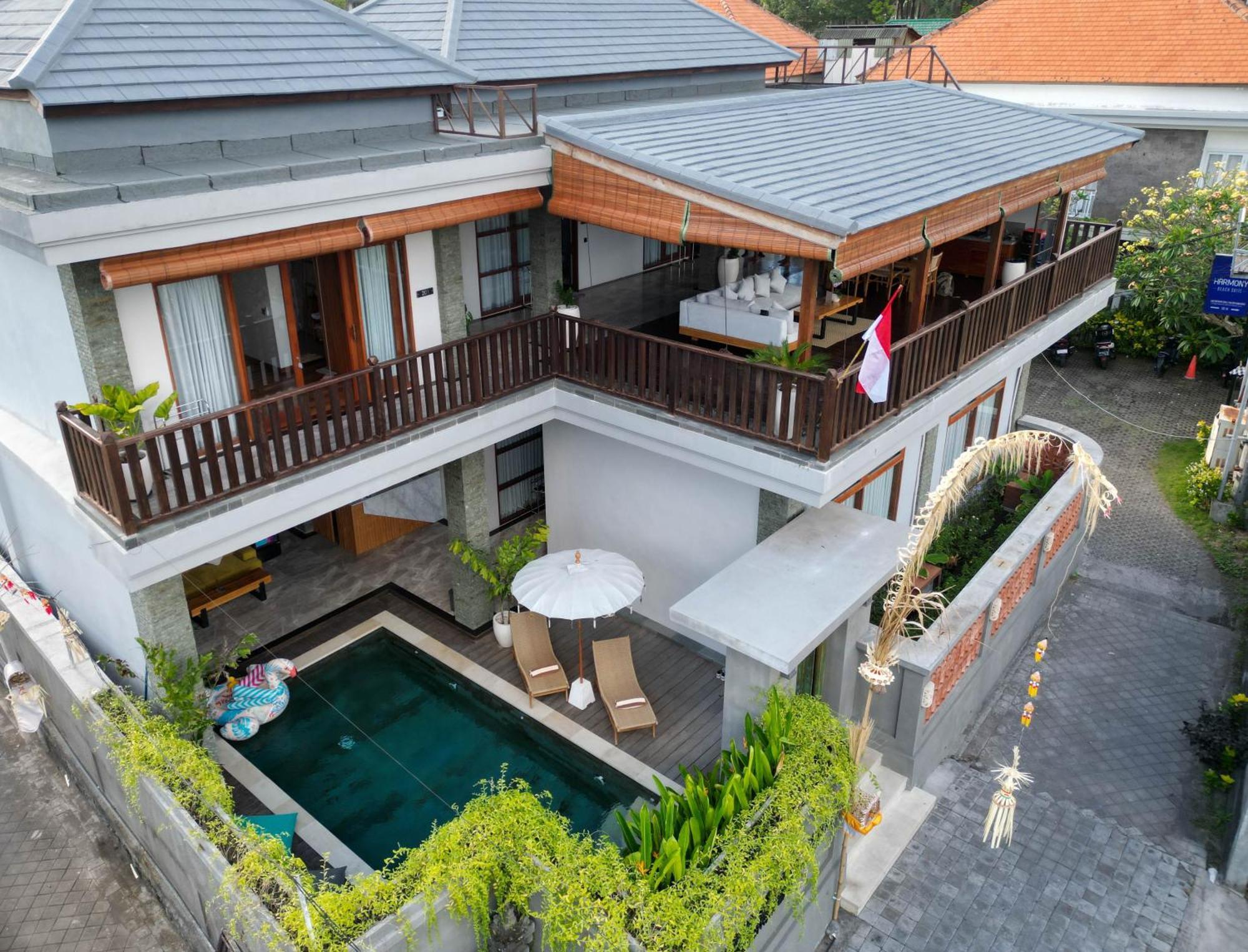 Tropical Beach House Bali Семіньяк Екстер'єр фото