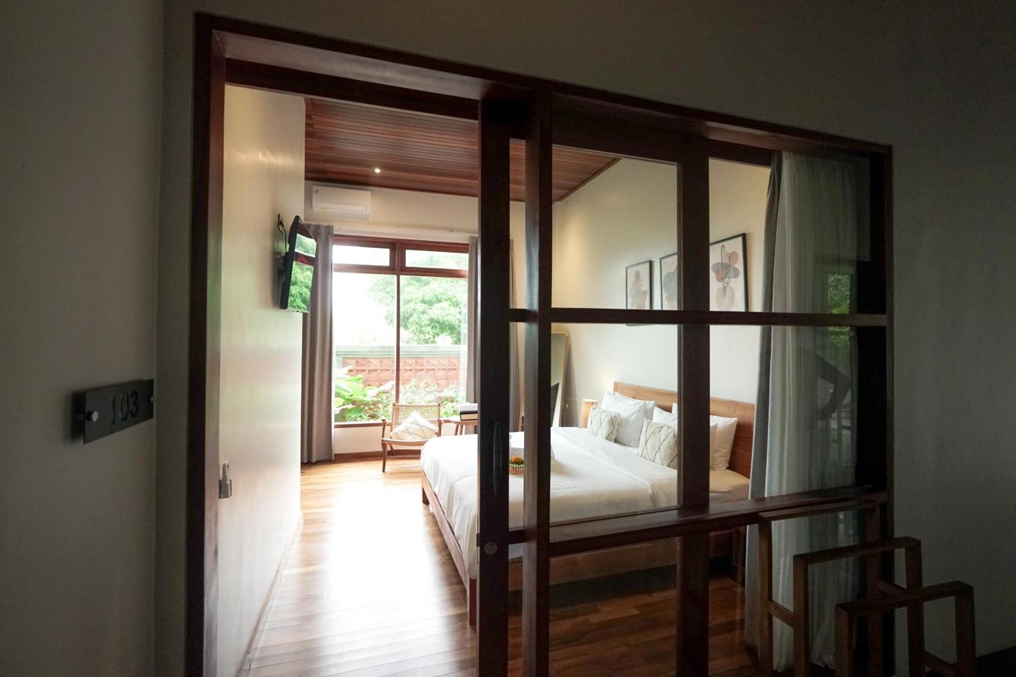 Tropical Beach House Bali Семіньяк Номер фото